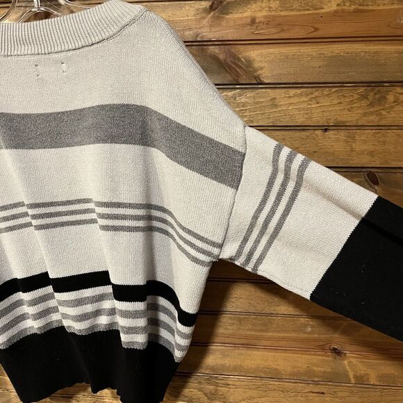 Lucky Brand Women’s Knit Sweater Black Grey White Size XL Soft! - Picture 5 of 6